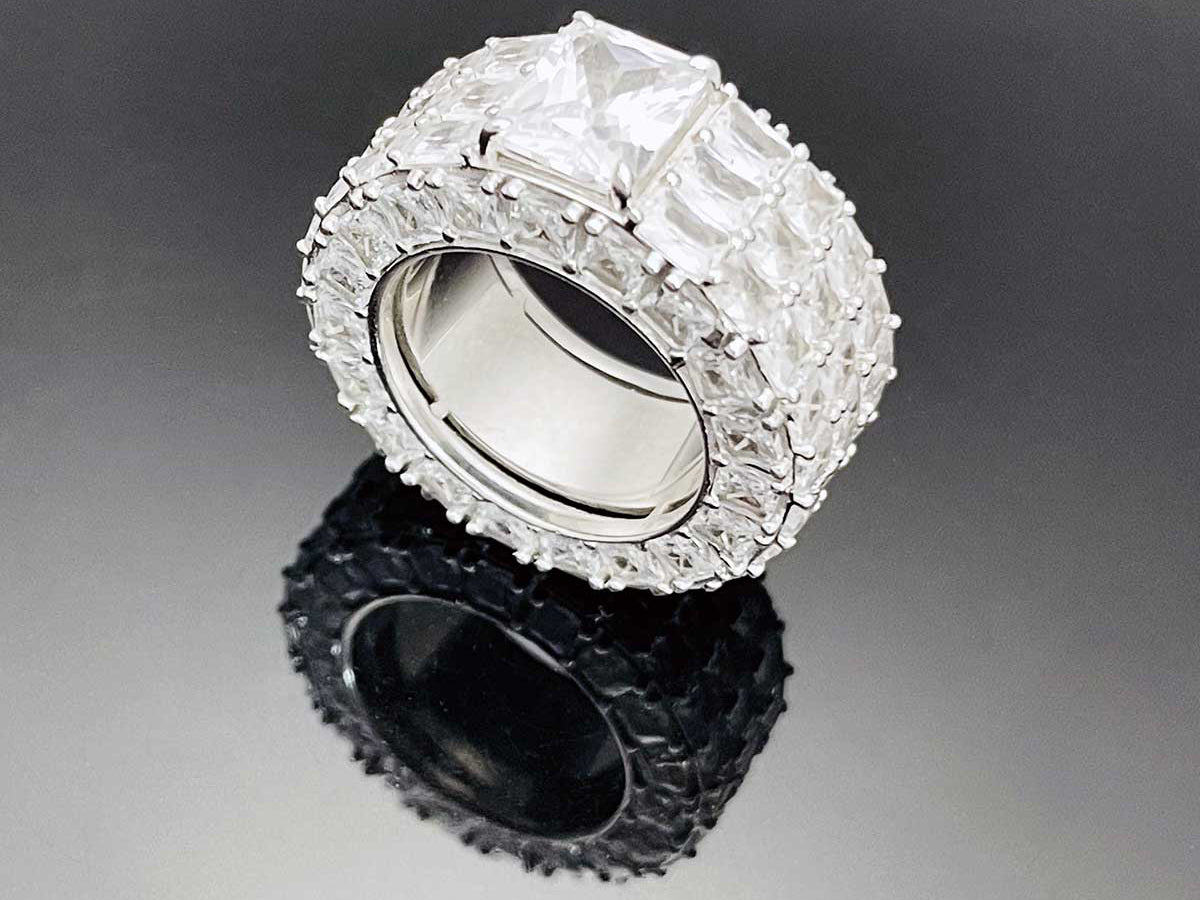EM Ring