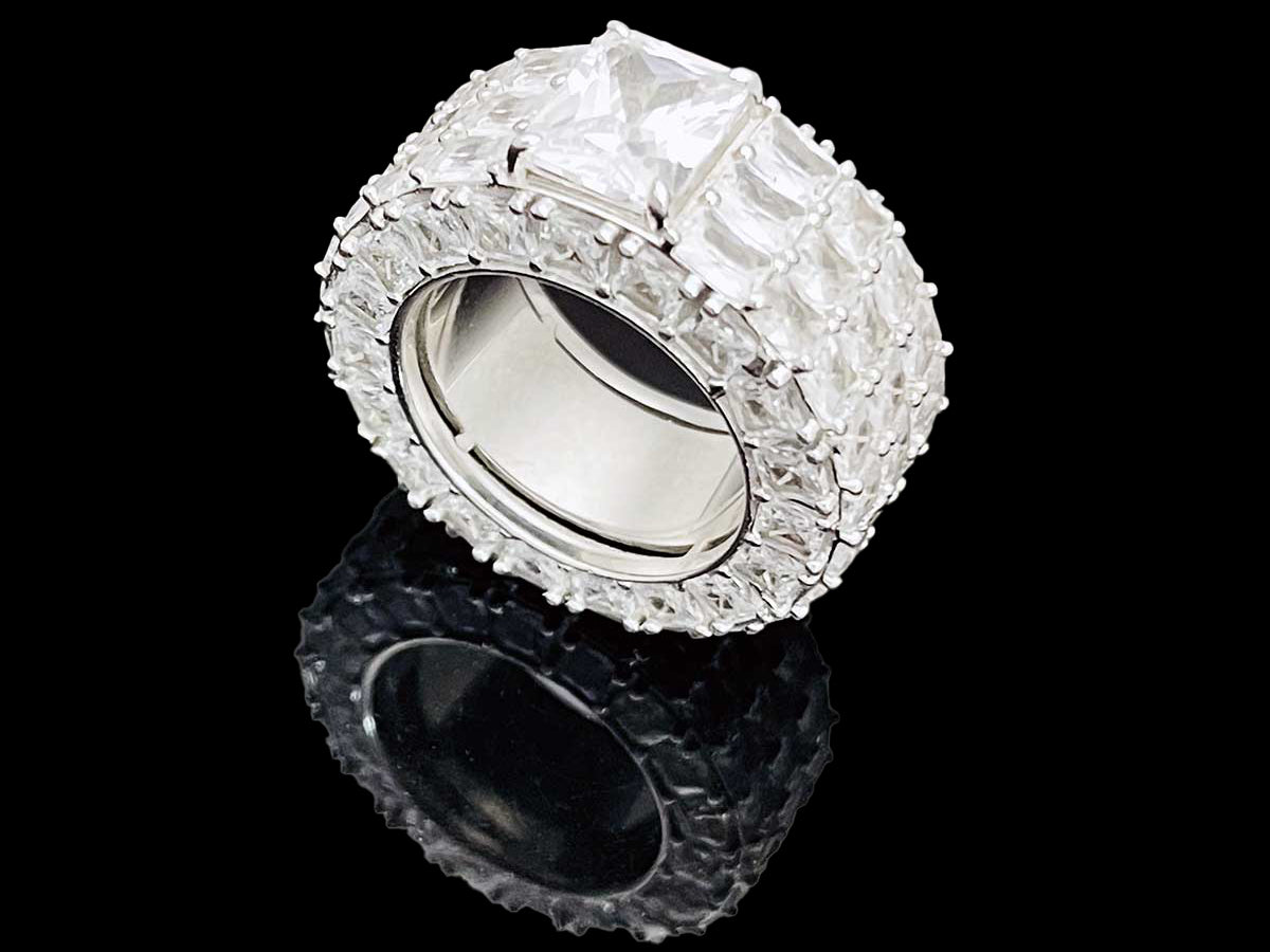 EM Ring