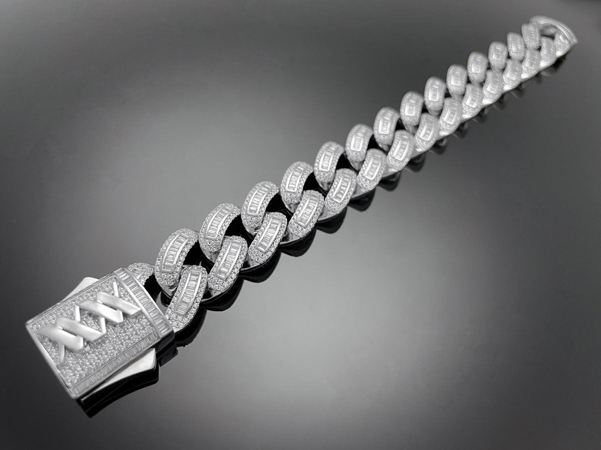 V Cuban Bracelet