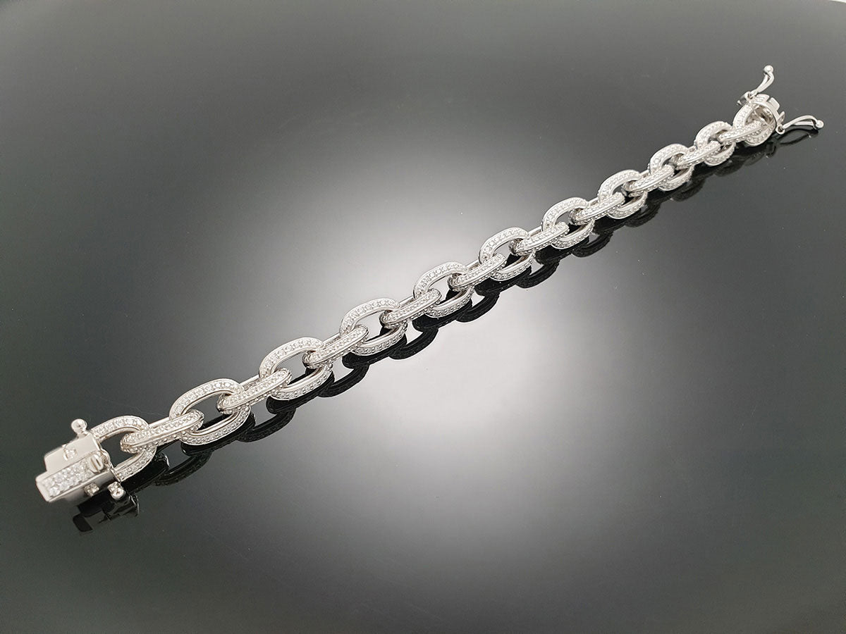 Iced Edge Oval Chain Bracelet