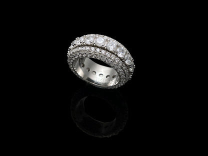 0.2ct Round cut Spinner Ring