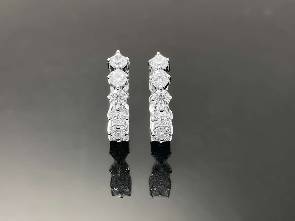 Compass Huggie Hoop Earring 3mm