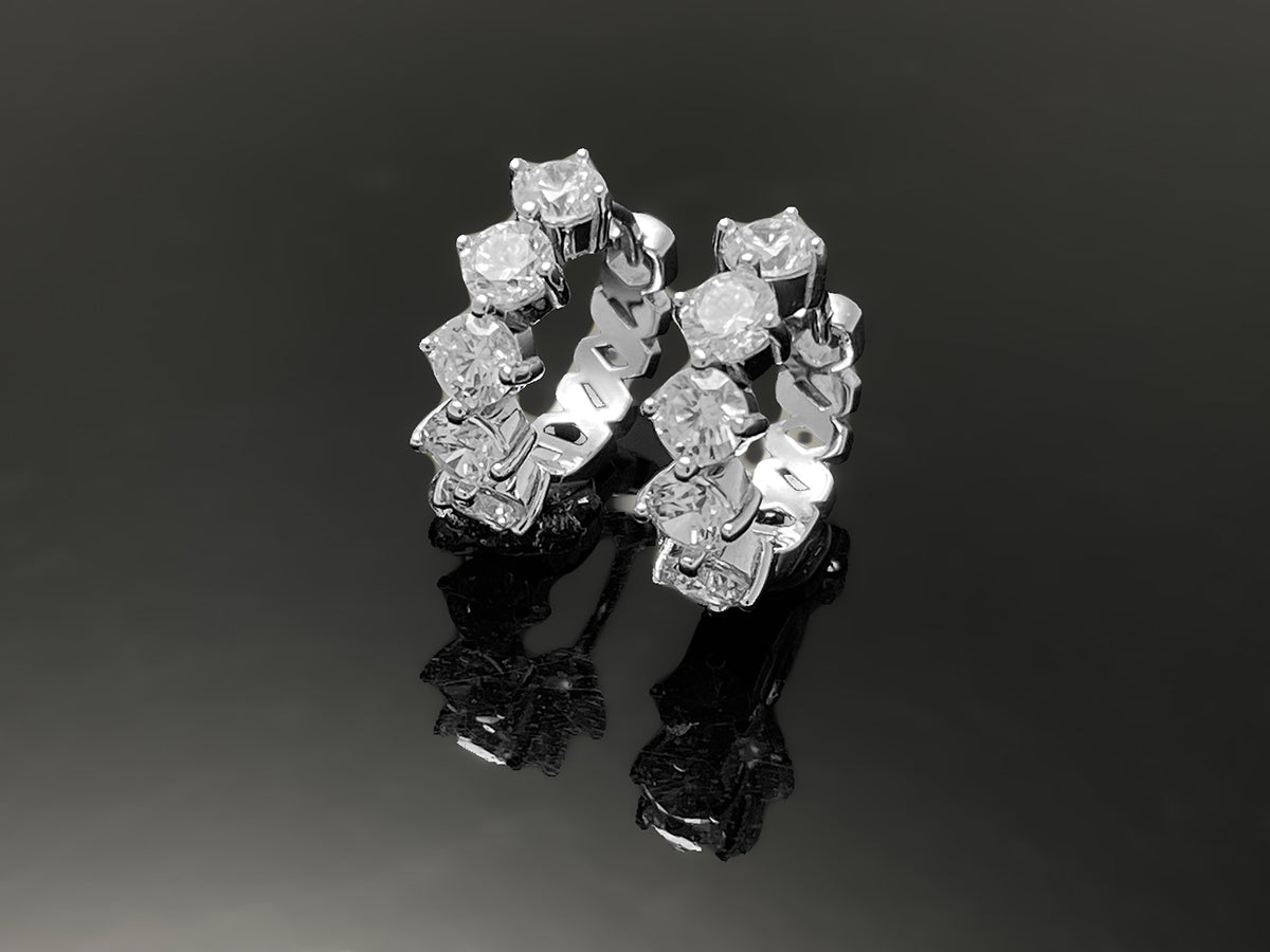 Compass Huggie Hoop Earring 4mm