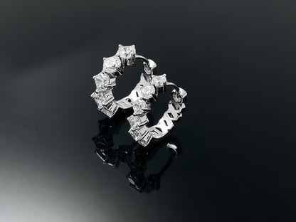 Compass Huggie Hoop Earring 4mm