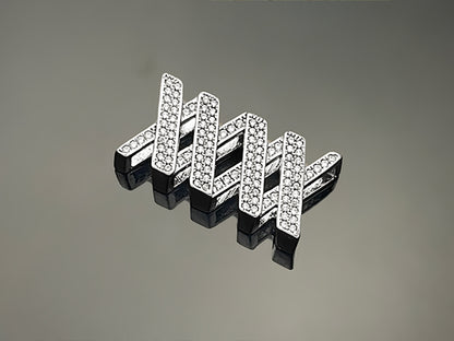 アイスWOOINGロゴボックスペンダント