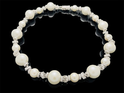 Iced Royal Shell Pearl Chain Necklace