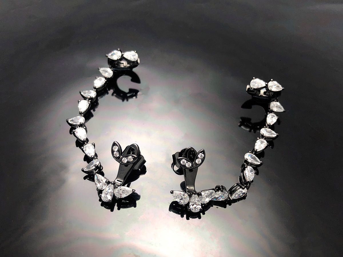’Drop Dead’ Earrings with Ear Cuff