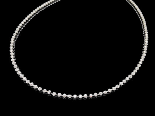 Moon cut Chain