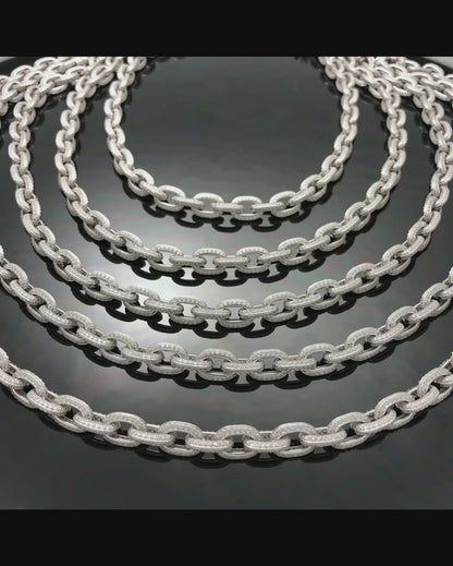 Iced Edge Oval Chain Necklace