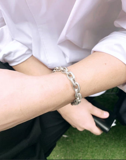 Iced Edge Oval Chain Bracelet
